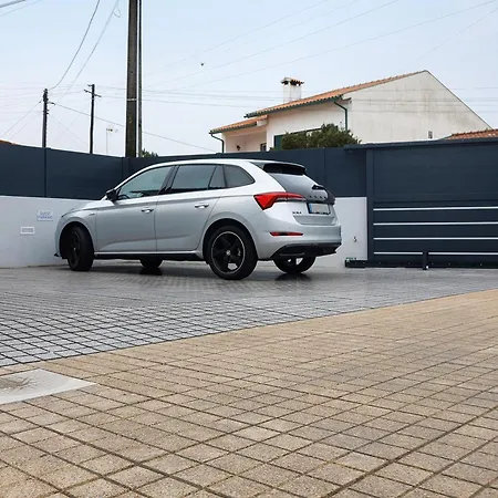 別荘 Vivenda Sol E Mar *